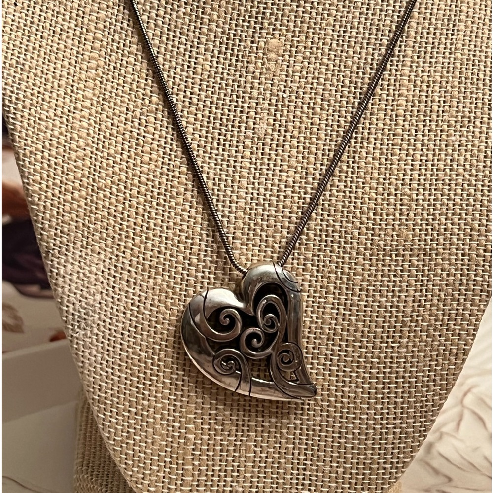 Brighton 16”-18” silver tone snake chain with free form heart pendant